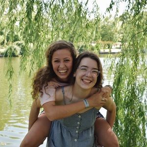 Meet your Posher, Nicole